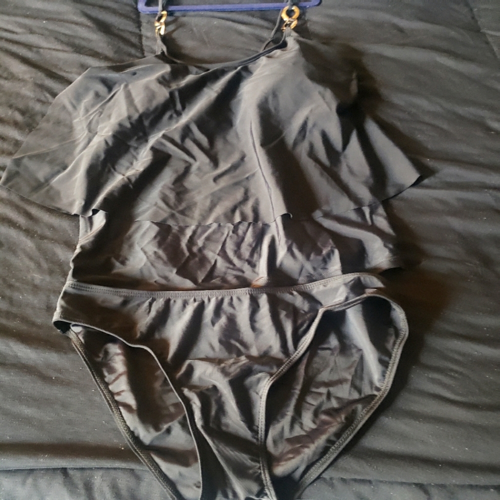 2 piece swimsuit